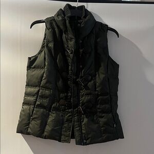 Eddie Bauer Dark Green Quilted Vest